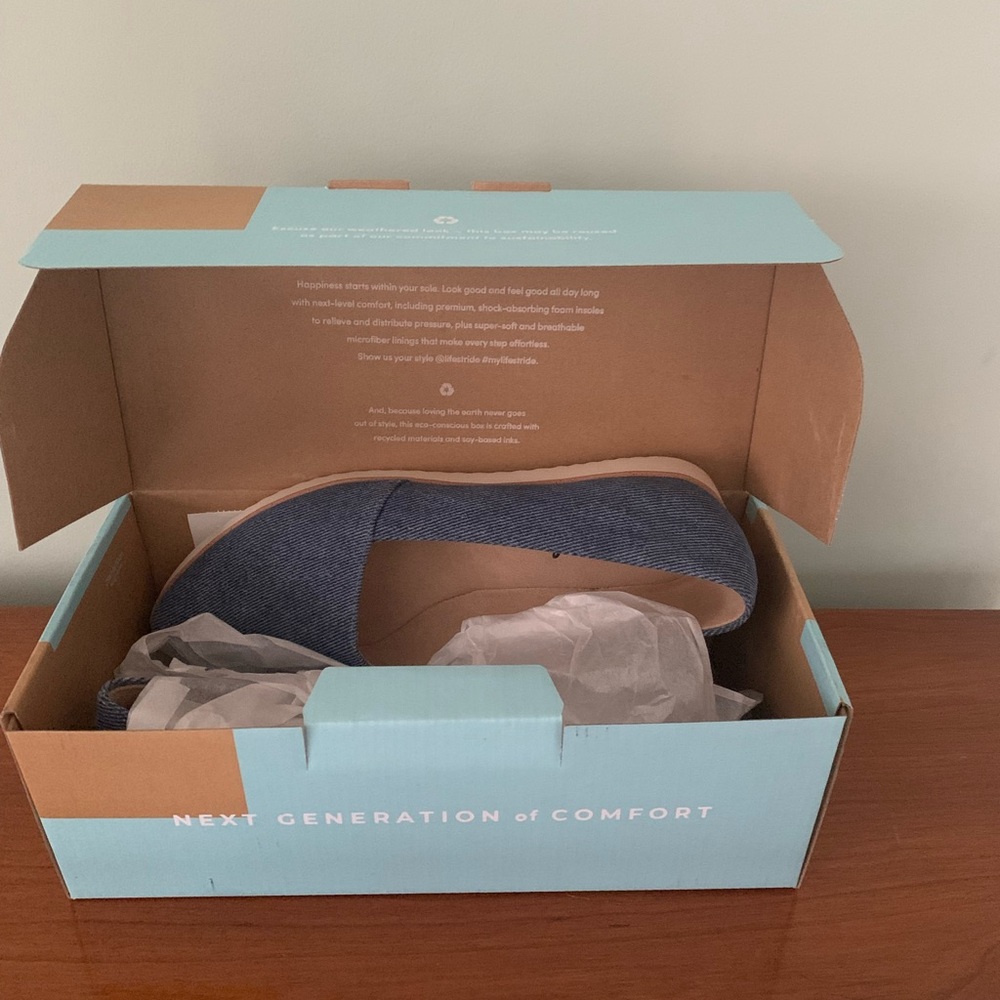 LifeStride Velocity Denim Shoes - Picture 6 of 6